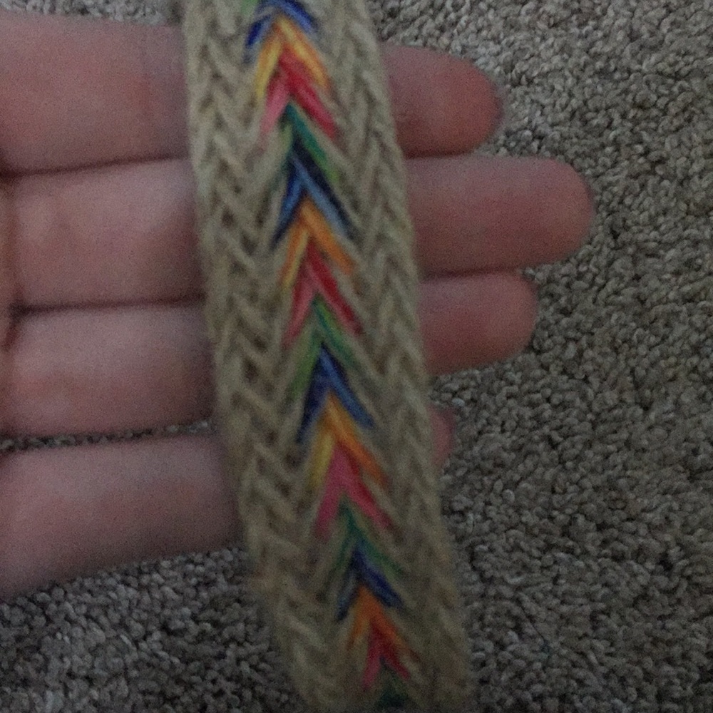 3 bracelets - Picture 5 of 8